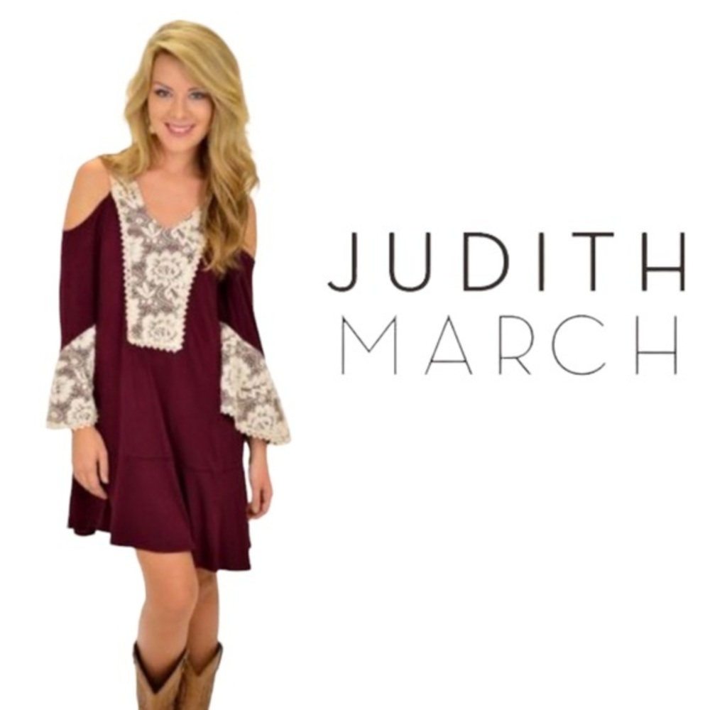 Judith March Small Walk Away Crimson Burgundy Dress Cold Shoulder EUC Size Small